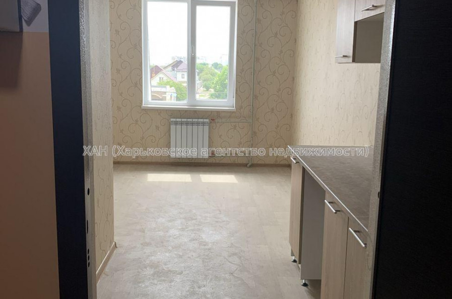 Продам квартиру, Шариковая ул. , 1 кім., 16.40 м², капитальный ремонт 