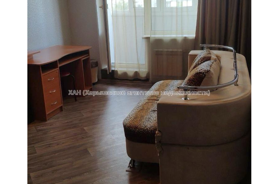 Продам квартиру, Независимости пр-т , 1  ком., 33.30 м², капитальный ремонт 