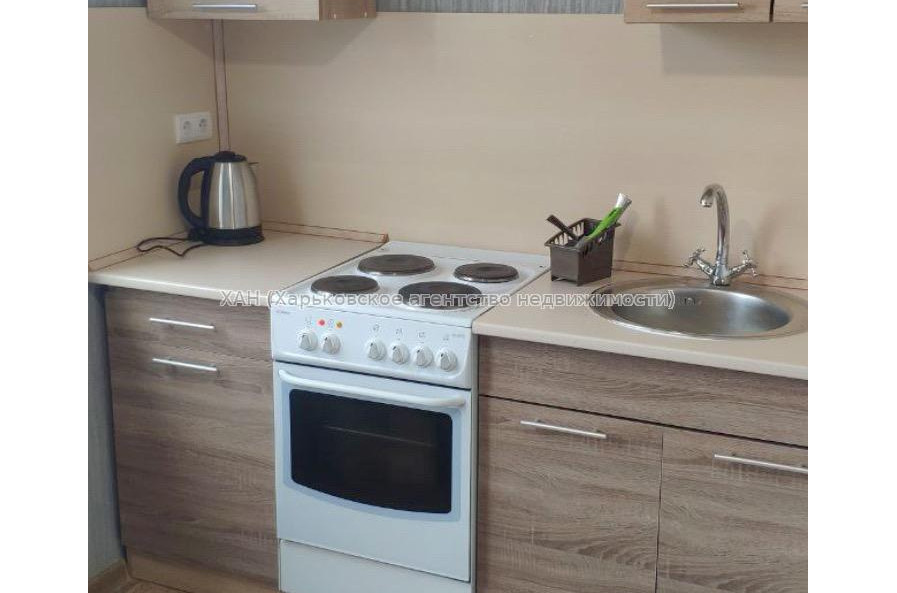 Продам квартиру, Независимости пр-т , 1  ком., 33.30 м², капитальный ремонт 