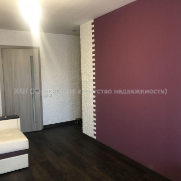 Продам квартиру, Непокоренных ул. , 2 кім., 44 м², авторский дизайн 