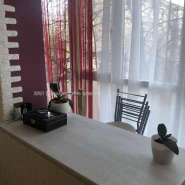 Продам квартиру, Непокоренных ул. , 2 кім., 44 м², авторский дизайн 