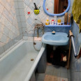 Продам квартиру, Северина Потоцкого ул. , 2 кім., 42 м², косметический ремонт 