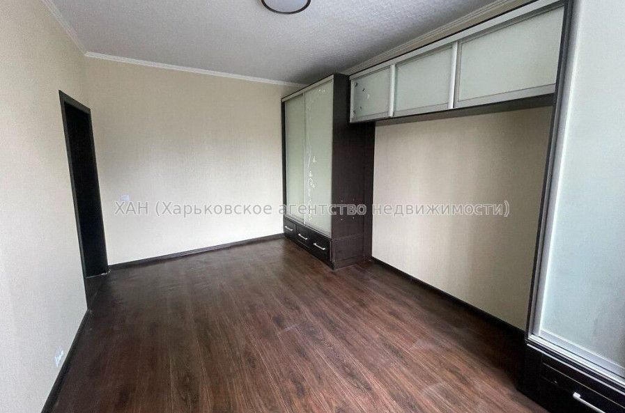 Продам квартиру, Фанинский пер. , 3  ком., 75 м², капитальный ремонт 