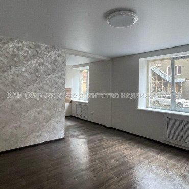 Продам квартиру, Фанинский пер. , 3  ком., 75 м², капитальный ремонт 