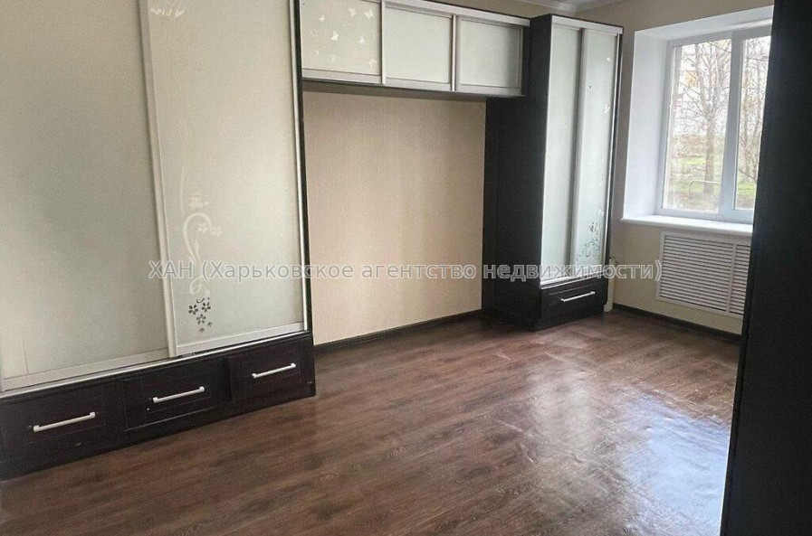 Продам квартиру, Фанинский пер. , 3  ком., 75 м², капитальный ремонт 