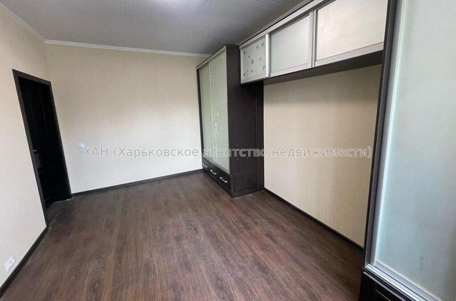 Продам квартиру, Фанинский пер. , 3  ком., 75 м², капитальный ремонт 