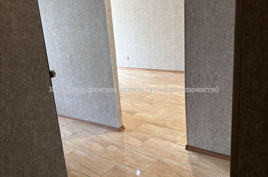 Продам квартиру, Мирная ул. , 1 кім., 42 м², евроремонт 