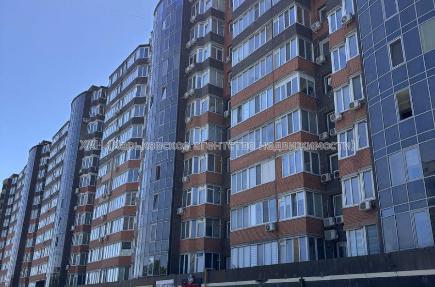 Продам квартиру, Мирная ул. , 1 кім., 42 м², евроремонт 