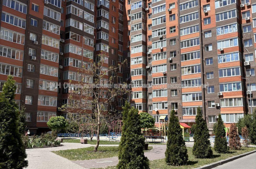 Продам квартиру, Мирная ул. , 1 кім., 42 м², евроремонт 