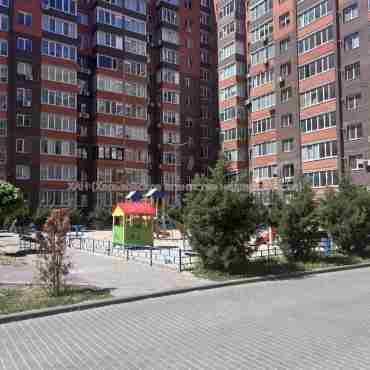 Продам квартиру, Мирная ул. , 1 кім., 42 м², евроремонт 