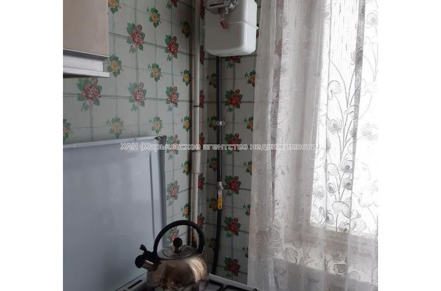 Продам квартиру, Валентиновская ул. , 1  ком., 33 м², косметический ремонт 