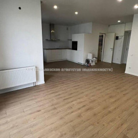 Продам квартиру, Рогатинская Левада ул. , 1  ком., 42 м², евроремонт