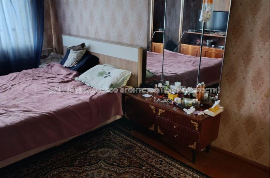 Продам квартиру, Непокоренных ул. , 2  ком., 45 м², косметический ремонт 