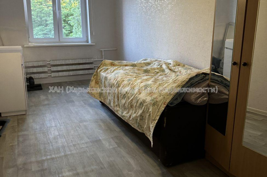 Продам квартиру, Непокоренных ул. , 2  ком., 45 м², капитальный ремонт 