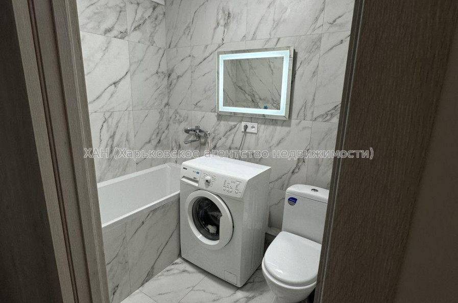 Продам квартиру, Непокоренных ул. , 2  ком., 45 м², капитальный ремонт 