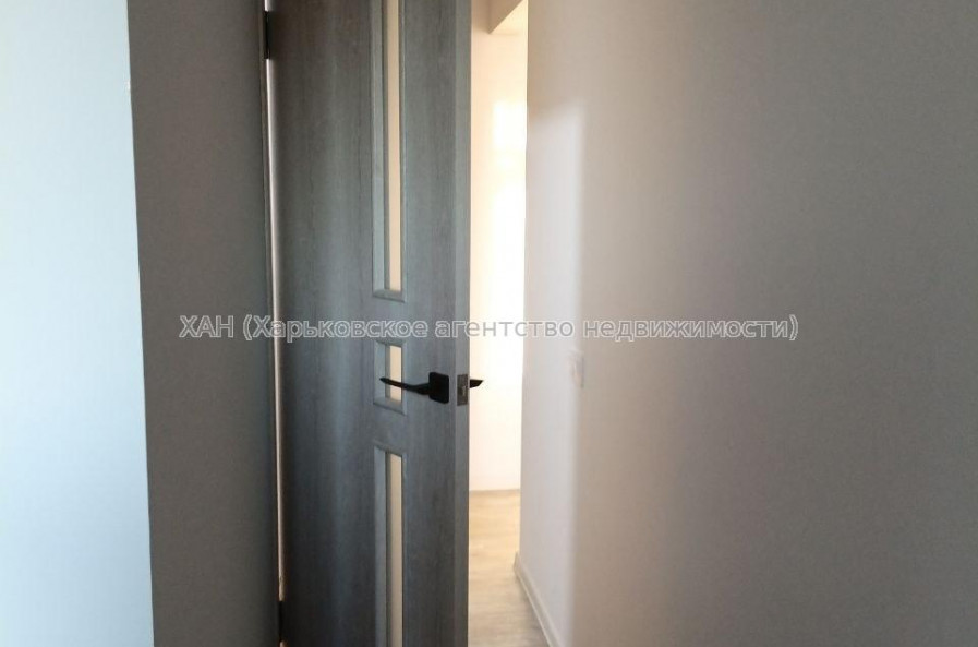 Продам квартиру, Непокоренных ул. , 2 кім., 45 м², капитальный ремонт 