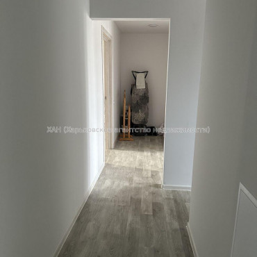 Продам квартиру, Непокоренных ул. , 2  ком., 45 м², капитальный ремонт 