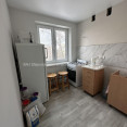Продам квартиру, Непокоренных ул. , 2  ком., 45 м², капитальный ремонт 