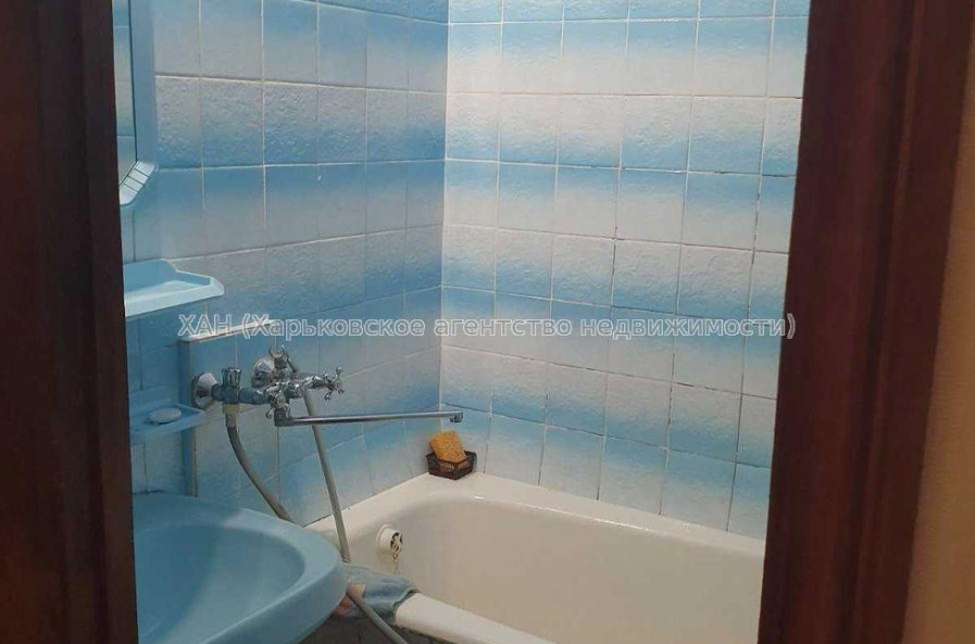 Продам квартиру, 2  ком., 51.60 м², косметический ремонт 