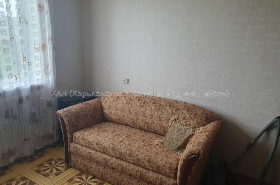 Продам квартиру, 2  ком., 51.60 м², косметический ремонт 