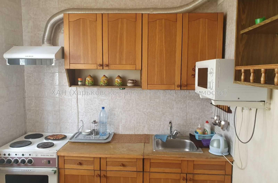 Продам квартиру, 2  ком., 51.60 м², косметический ремонт 