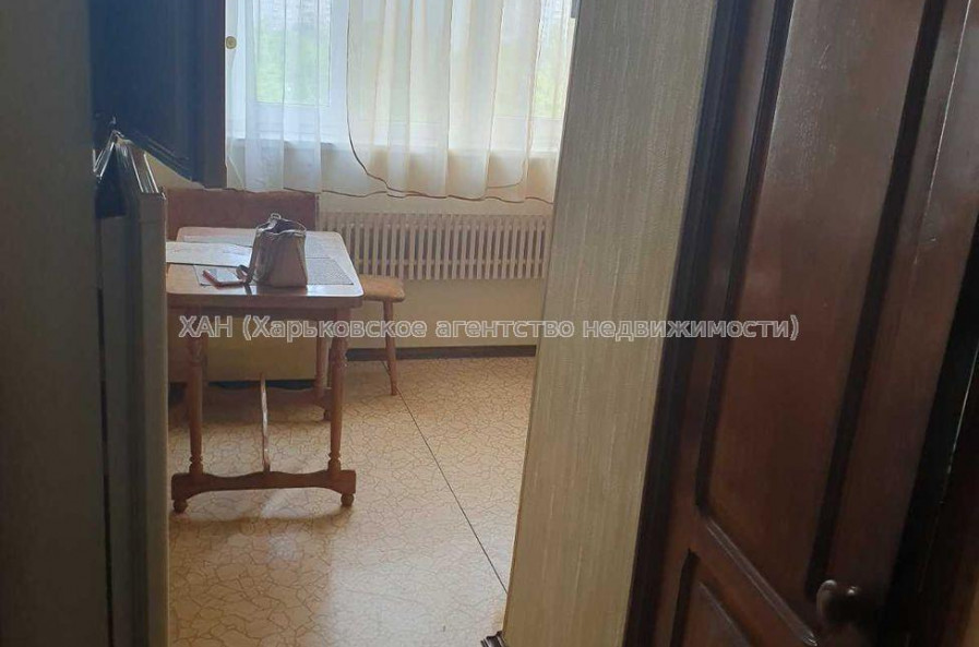 Продам квартиру, 2  ком., 51.60 м², косметический ремонт 
