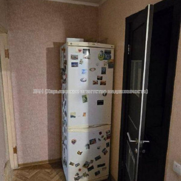 Продам квартиру, Академика Павлова ул. , 2 кім., 46 м², частичный ремонт 