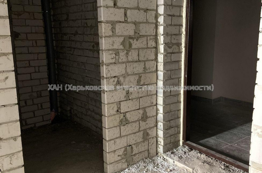 Продам квартиру, Шевченко ул. , 1 кім., 37 м², без внутренних работ 