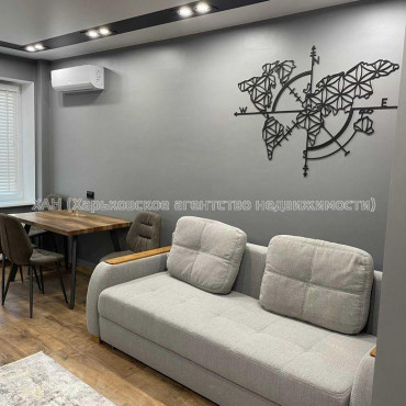 Продам квартиру, Шевченковский пер. , 1 кім., 27 м², авторский дизайн 