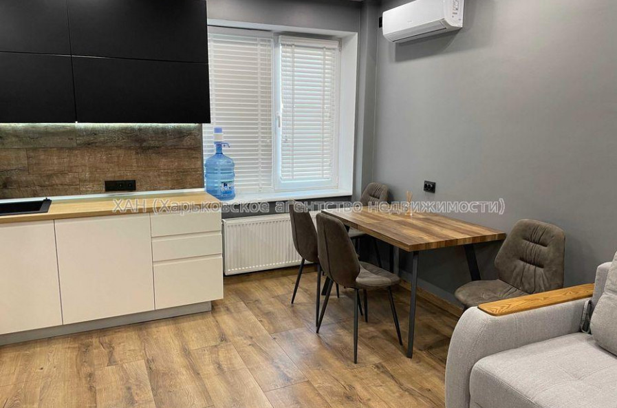 Продам квартиру, Шевченковский пер. , 1 кім., 27 м², авторский дизайн 