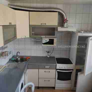 Сдам квартиру, Людвига Свободы просп. , 2  ком., 52 м², евроремонт 