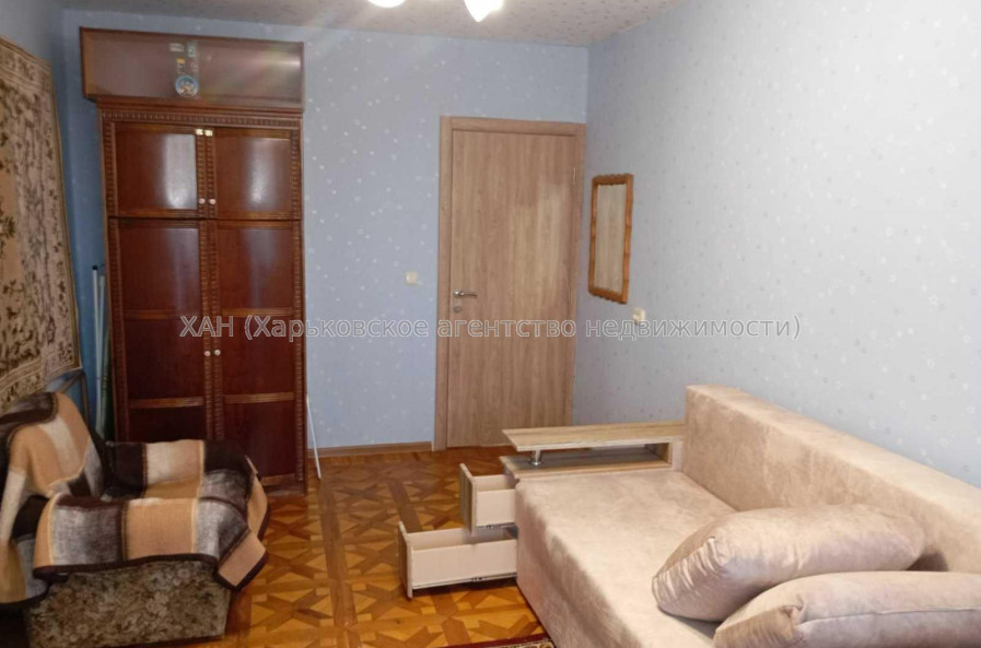 Здам квартиру, Людвига Свободы просп. , 3 кім., 72 м², косметический ремонт 