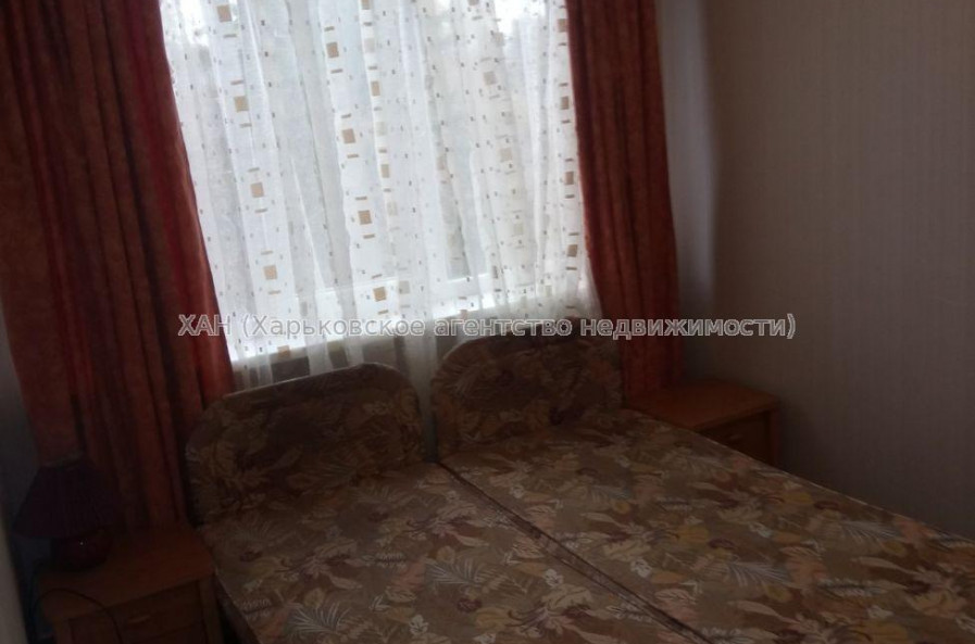 Здам квартиру, Деревянко ул. , 3 кім., 60 м², советский ремонт 