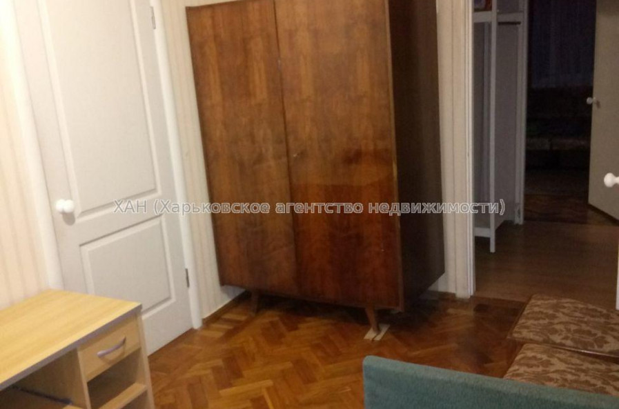 Здам квартиру, Деревянко ул. , 3 кім., 60 м², советский ремонт 