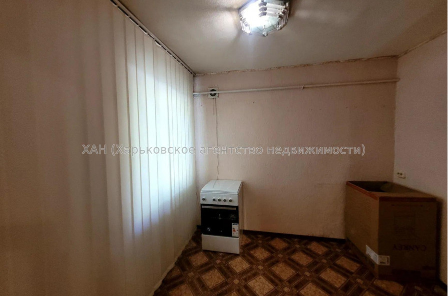 Продам квартиру, 23 Августа ул. , 1  ком., 31 м², косметический ремонт 