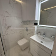 Продам квартиру, Науки просп. , 1  ком., 30 м², авторский дизайн 