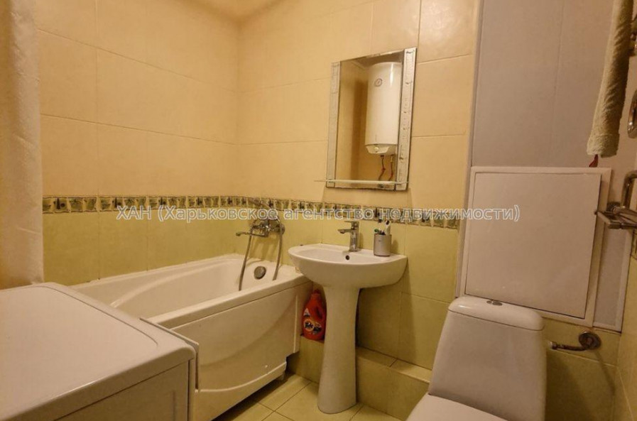 Продам квартиру, Большая Кольцевая ул. , 1 кім., 38 м², евроремонт 