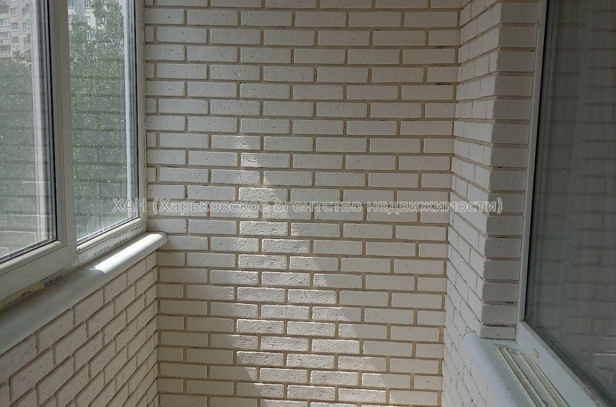 Продам квартиру, Ахсарова Энвера ул. , 3 кім., 67.30 м², без отделочных работ 