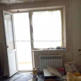 Продам квартиру, Ахсарова Энвера ул. , 3 кім., 67.30 м², без отделочных работ