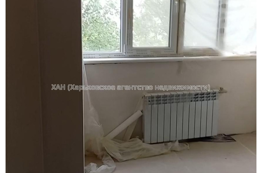 Продам квартиру, Ахсарова Энвера ул. , 3 кім., 67.30 м², без отделочных работ 