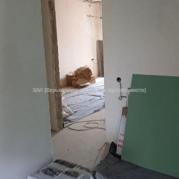 Продам квартиру, Ахсарова Энвера ул. , 3  ком., 67.30 м², без отделочных работ 