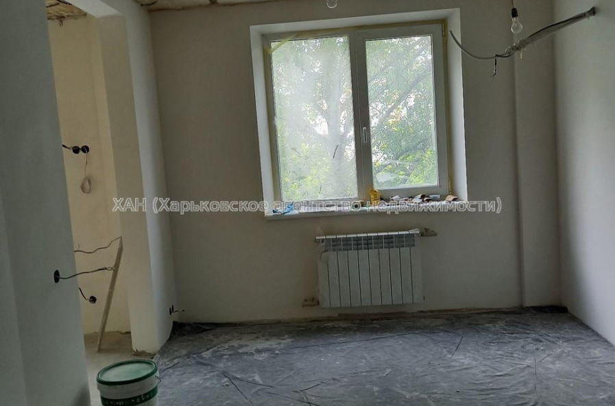 Продам квартиру, Ахсарова Энвера ул. , 3 кім., 67.30 м², без отделочных работ 