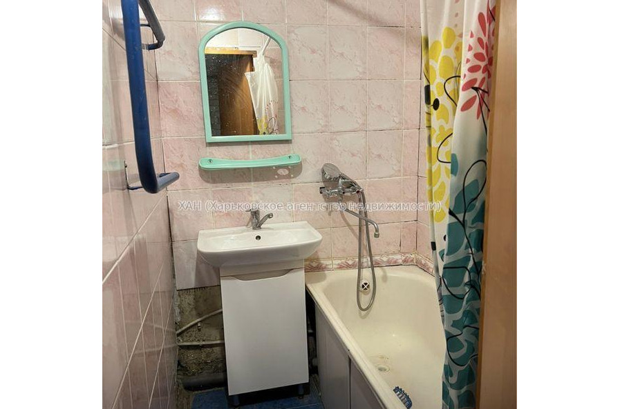 Продам квартиру, Болградская ул. , 1  ком., 36 м², евроремонт 