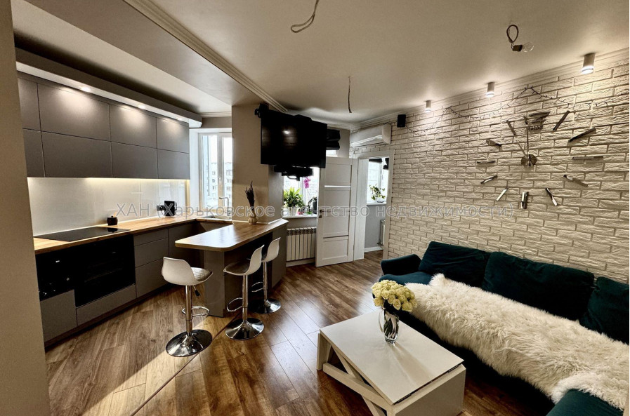Продам квартиру, Качановская ул. , 1  ком., 71 м², авторский дизайн 