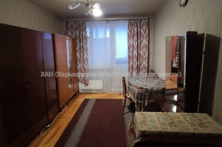 Продам квартиру, Зерновой пер. , 2  ком., 55 м², советский ремонт 