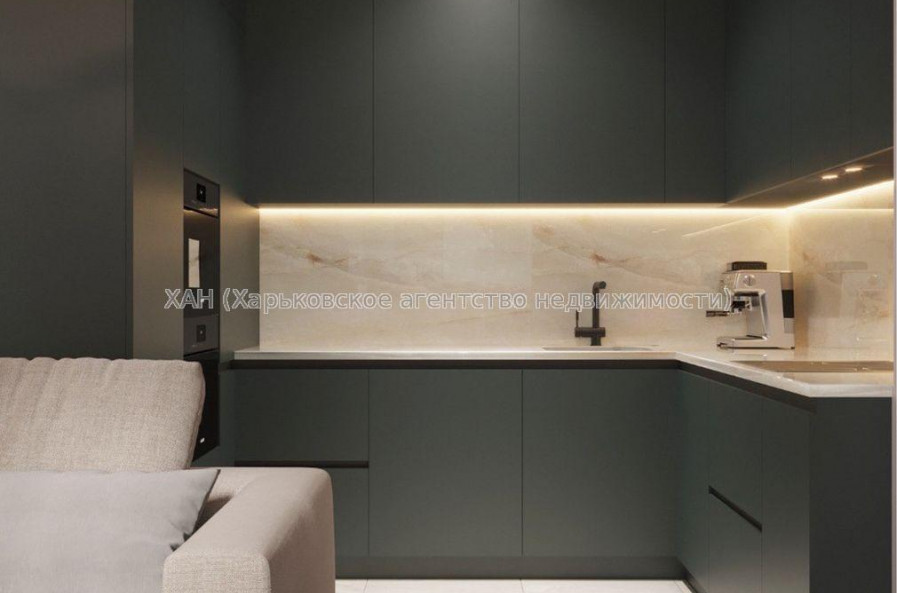 Продам квартиру, Свободы ул. , 3 кім., 101.40 м², без внутренних работ 
