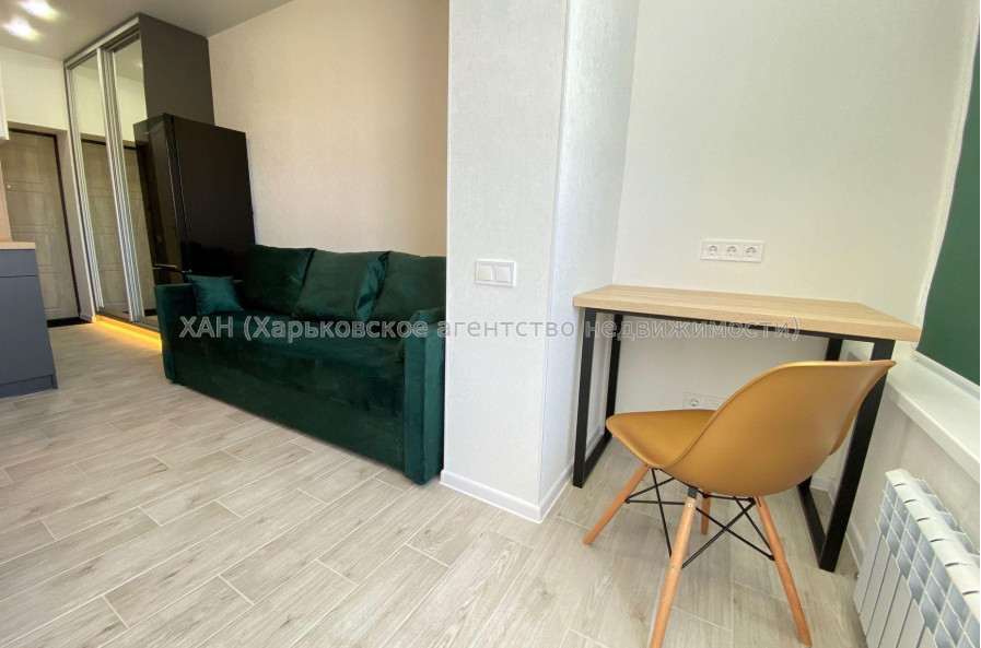 Продам квартиру, Большая Панасовская ул. , 1 кім., 21 м², авторский дизайн 