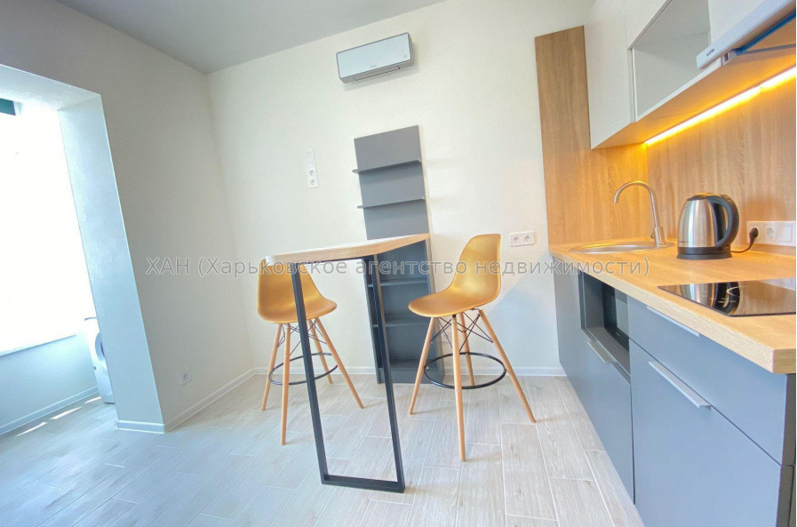 Продам квартиру, Большая Панасовская ул. , 1 кім., 21 м², авторский дизайн 