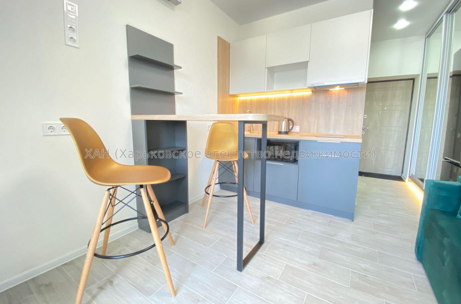 Продам квартиру, Большая Панасовская ул. , 1 кім., 21 м², авторский дизайн 