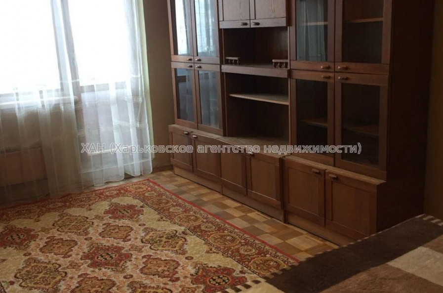 Продам квартиру, Большая Кольцевая ул. , 2 кім., 46 м², косметический ремонт 